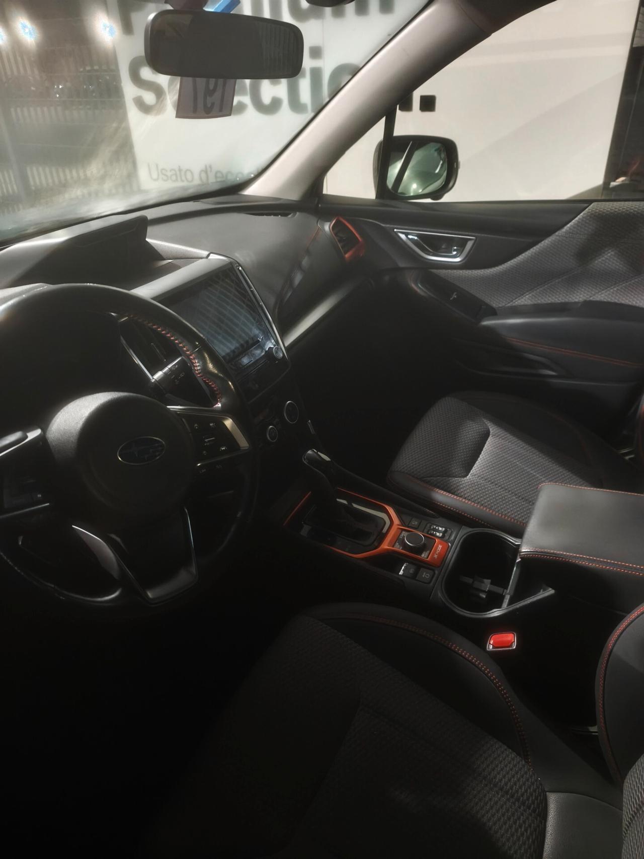 Subaru Forester 2.0 e-Boxer MHEV CVT Lineartronic 4dventure