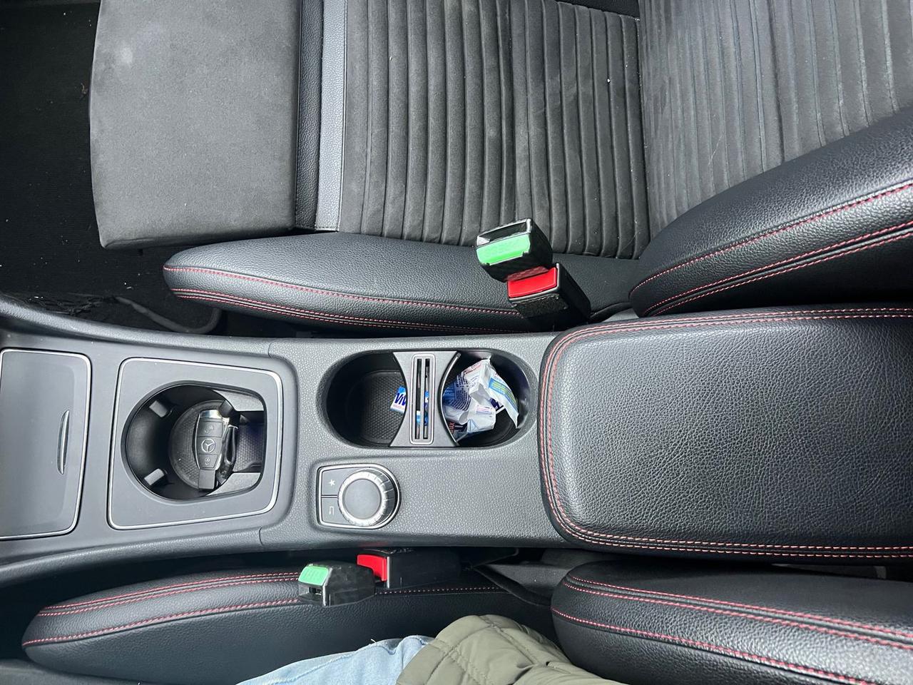 Mercedes-Benz CLA 200 Premium CLA 200 D #9329