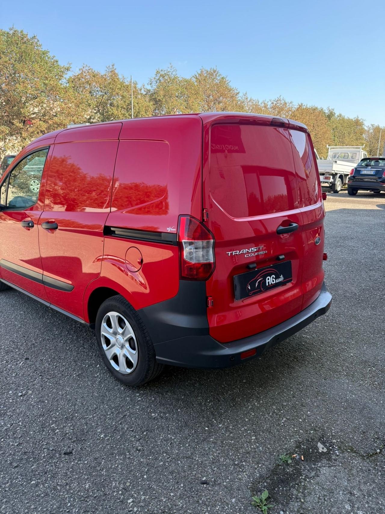 Ford Transit Courier 1.5 TDCi 100CV Van Entry
