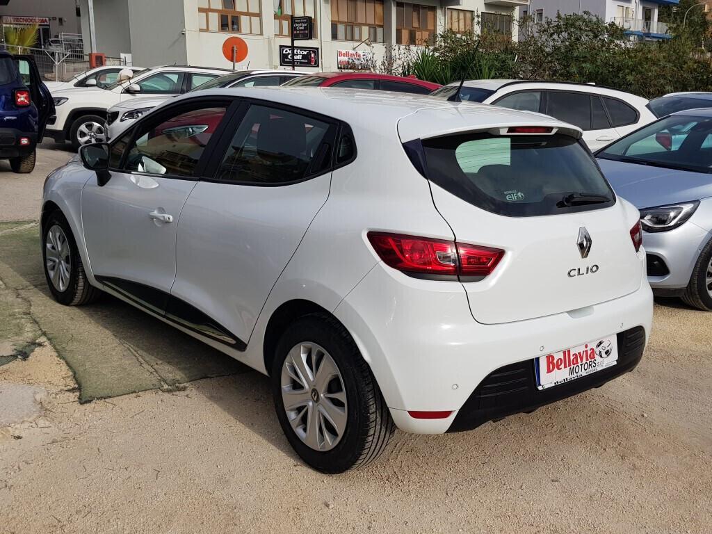 Renault Clio 1.5 dCi 75 CV 5P NAVI