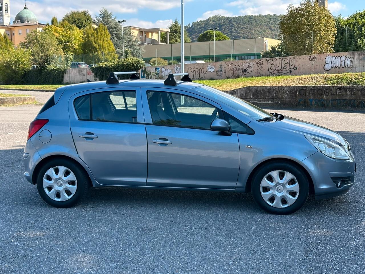 Opel Corsa 1.2 5 porte Enjoy