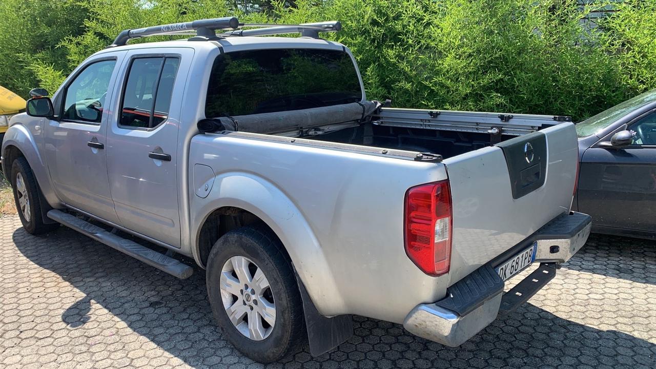 Nissan Navara 2.5 dCi 4 porte Double Cab Sport