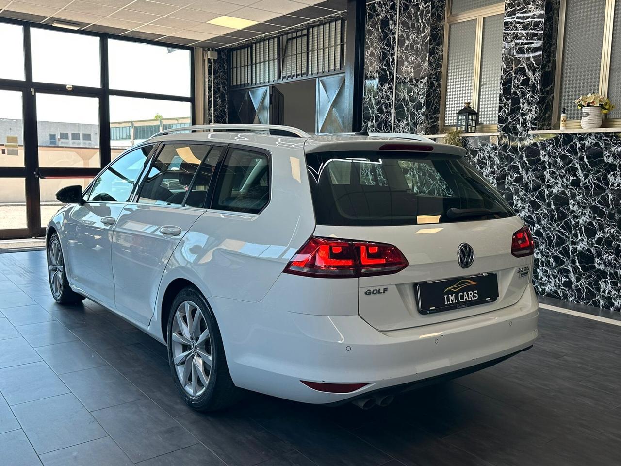 Volkswagen Golf Variant 2.0 TDI Highline BlueMotion Technology