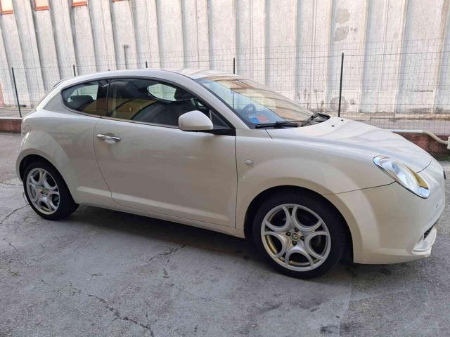 ALFA ROMEO MiTo 1.4 T 120 CV GPL Distinctive Sport Pack neopatent