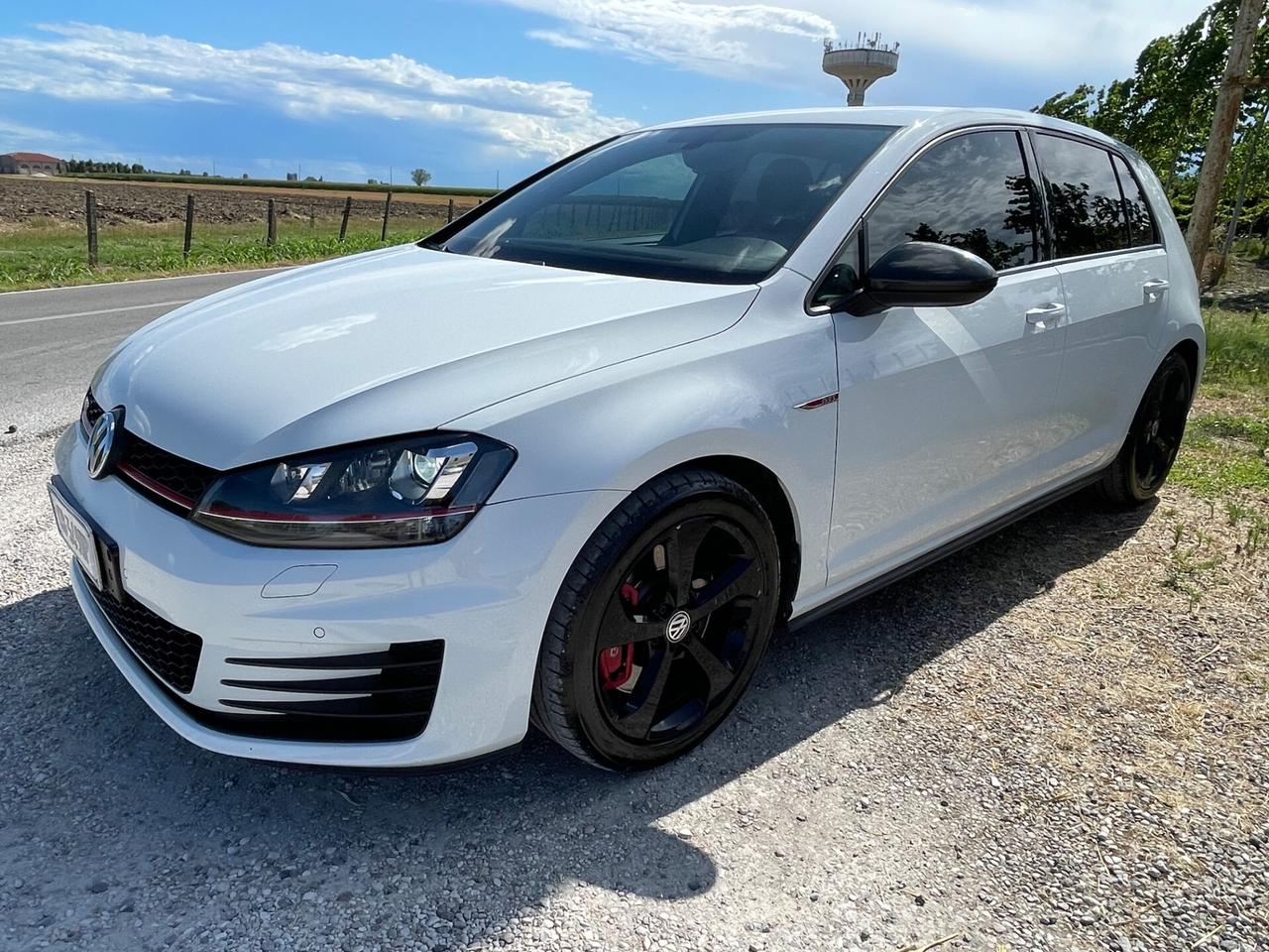 Volkswagen Golf GTI Golf GTI Performance 2.0 TSI 5p. BlueMotion Technology