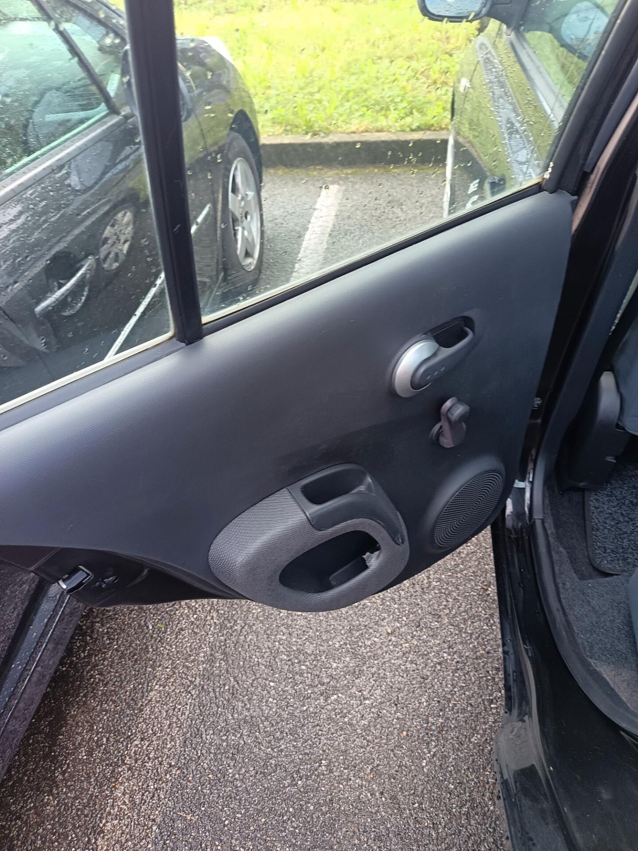 Nissan Micra 1.2 16V 5 porte Acenta