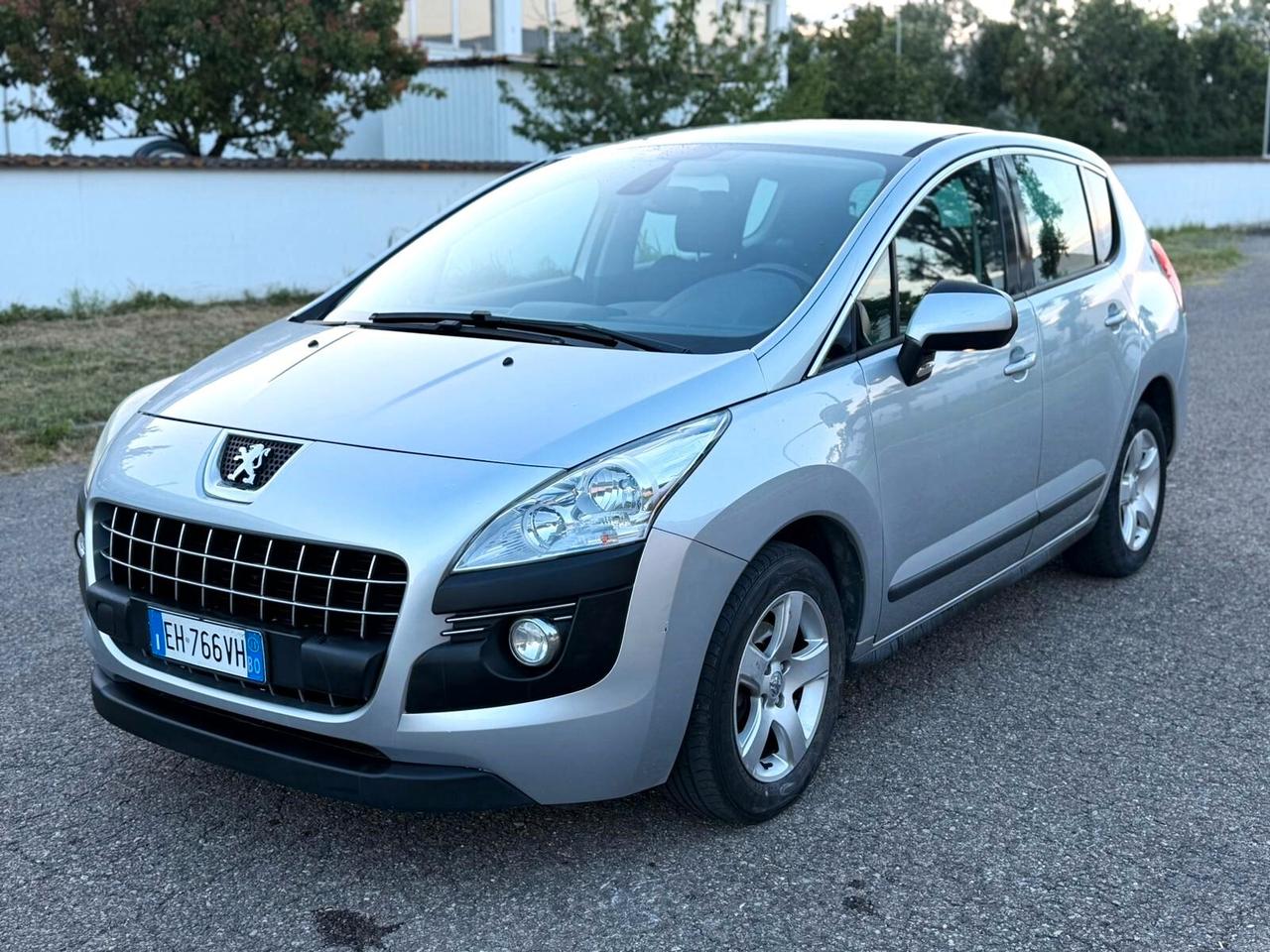 Peugeot 3008 1.6 HDi 112CV Automatico