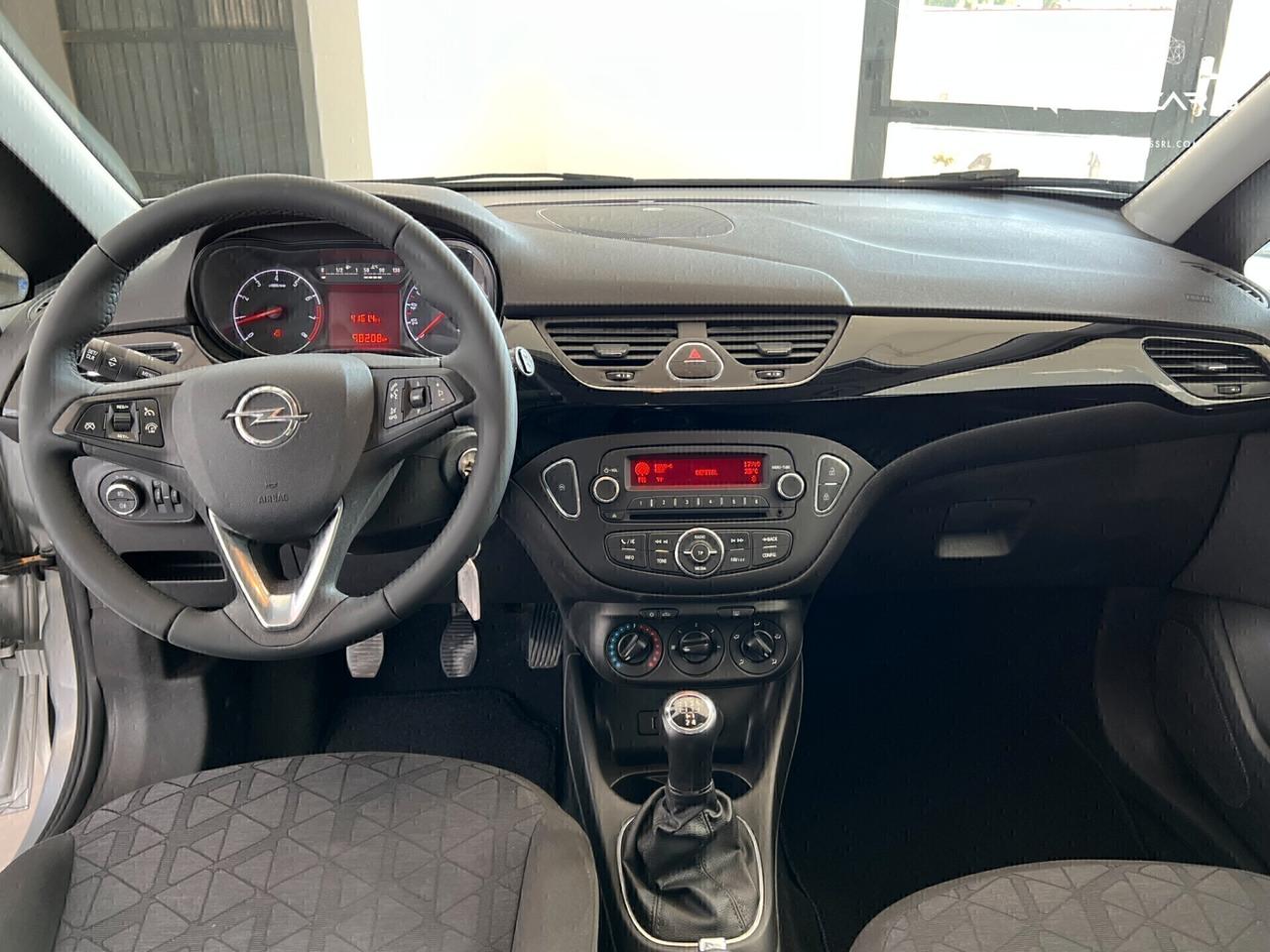 Opel Corsa 1.2 5 porte 120 Anniversary