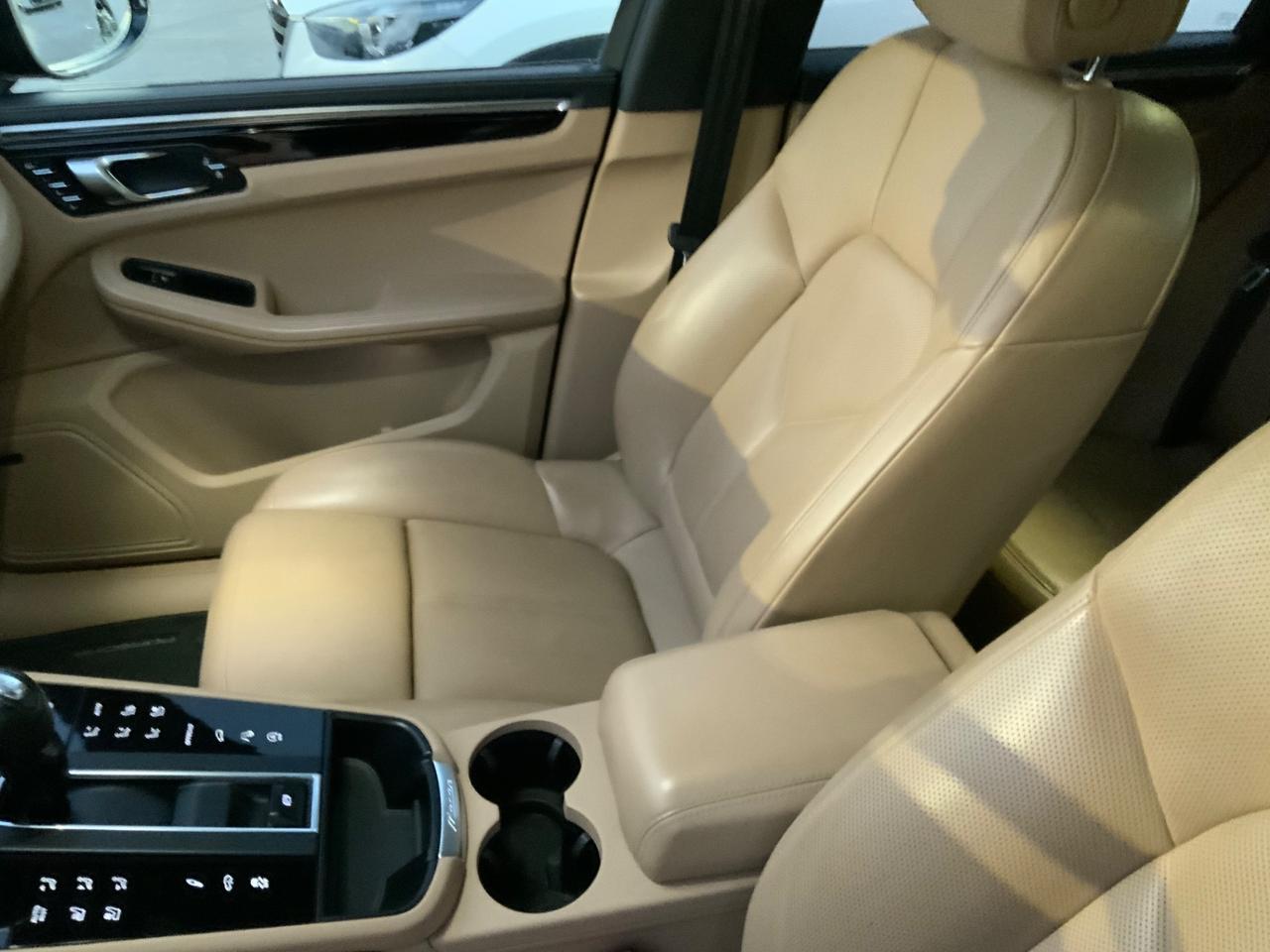 Porsche Macan 2.0 PELLE TOTALE.CERCHI21.SOSP PNEUMATICHE.FULL