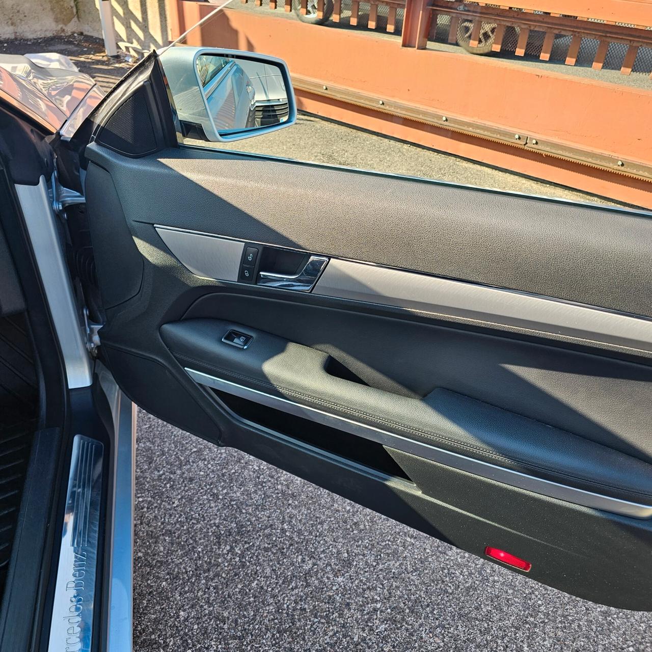 Mercedes-benz E 350 CDI Cabrio BlueEFFICIENCY Avantgarde