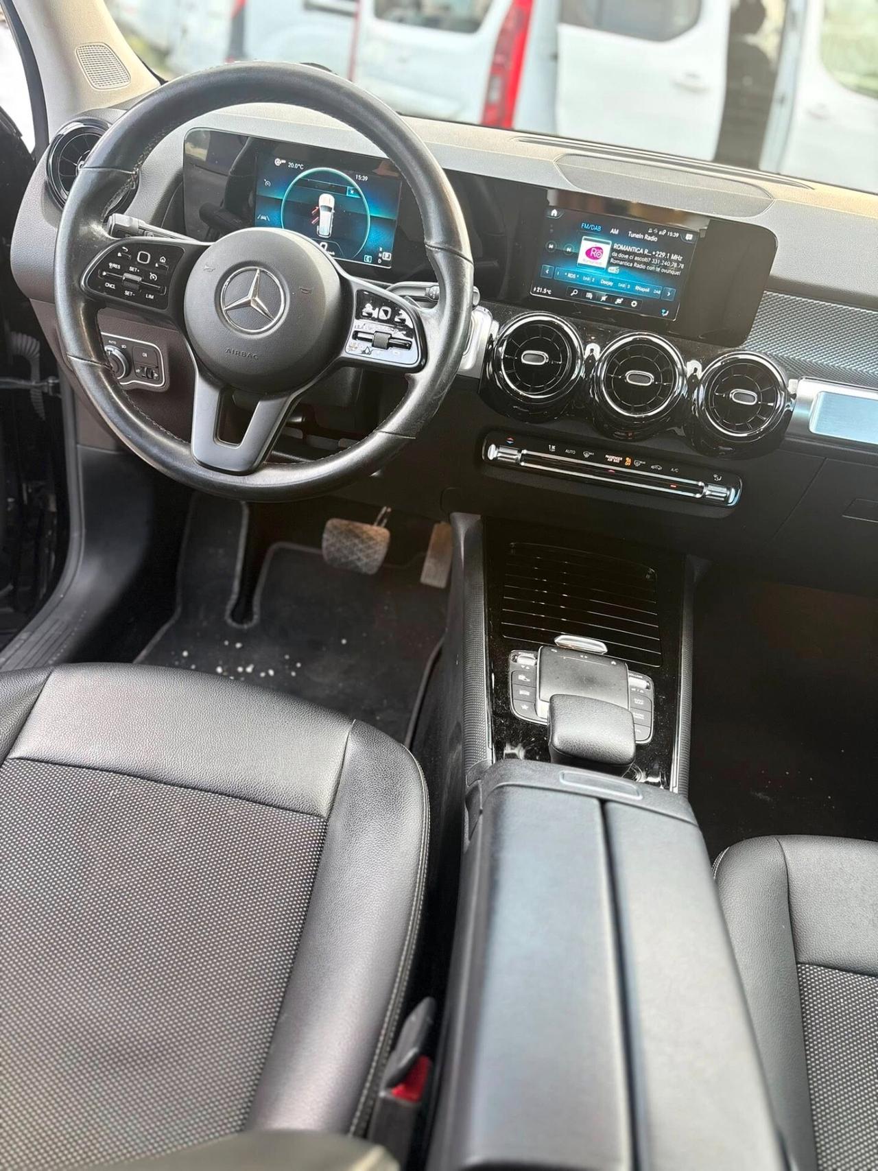 Mercedes-benz GLB 180 d Automatic Business