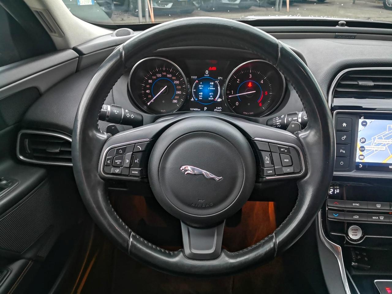 Jaguar XE 2.0 D 180 CV aut. ***NAVI***PELLE***