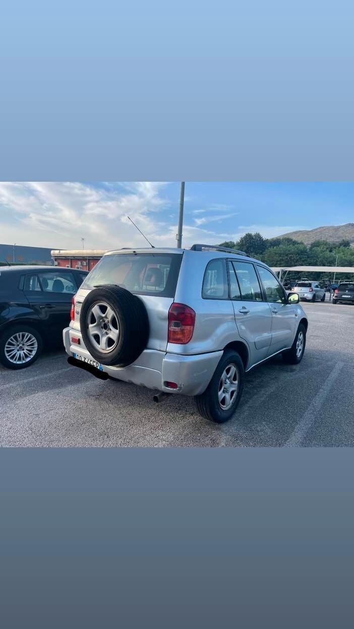 Toyota RAV 4 RAV4 2.0 Tdi D-4D cat 5 porte