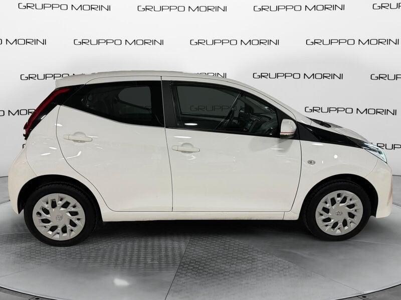 Toyota Aygo Aygo Connect 1.0 VVT-i 72 CV 5 porte x-play