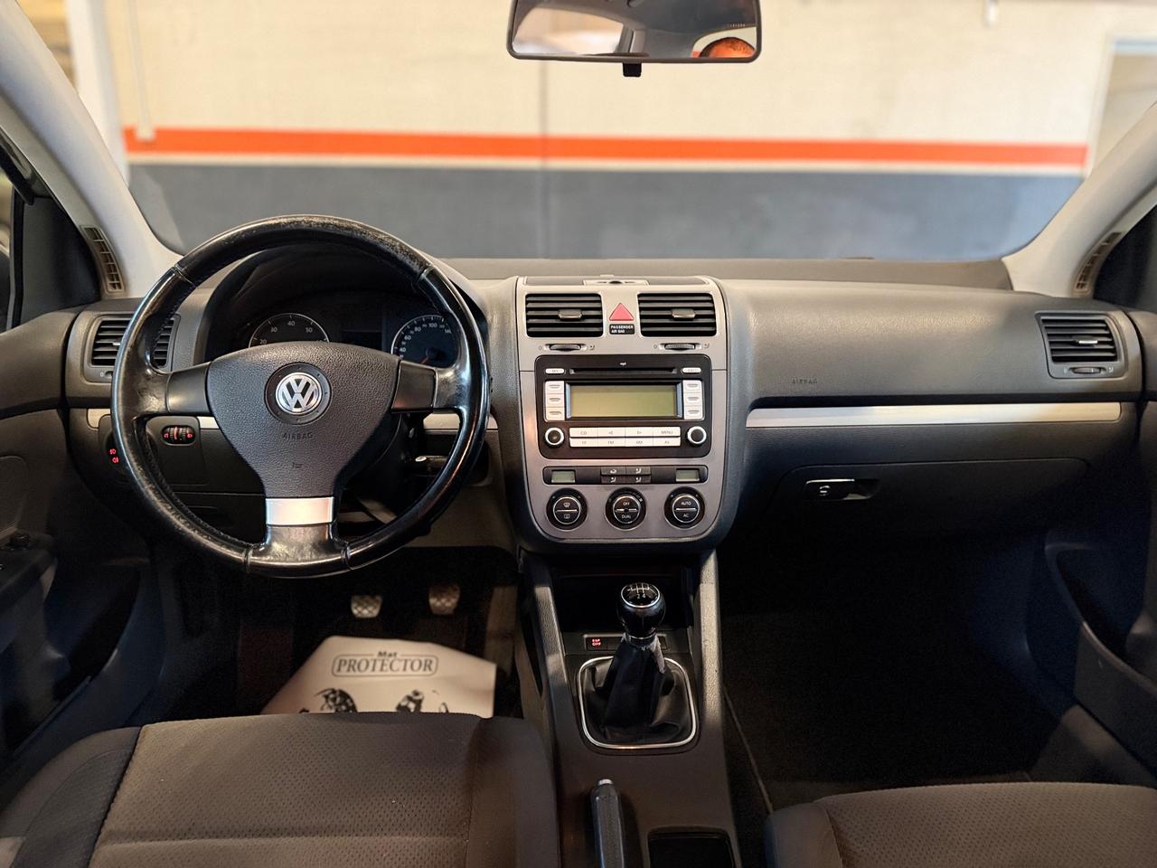 Volkswagen Golf 1.6 5p. Comfortline NEOPATENTATI