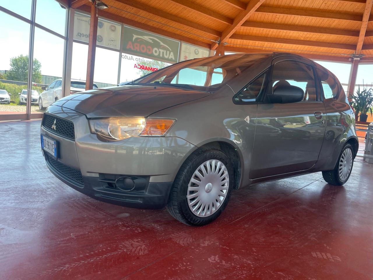Mitsubishi Colt 1.1 12V 3p.GPL Special Action Model