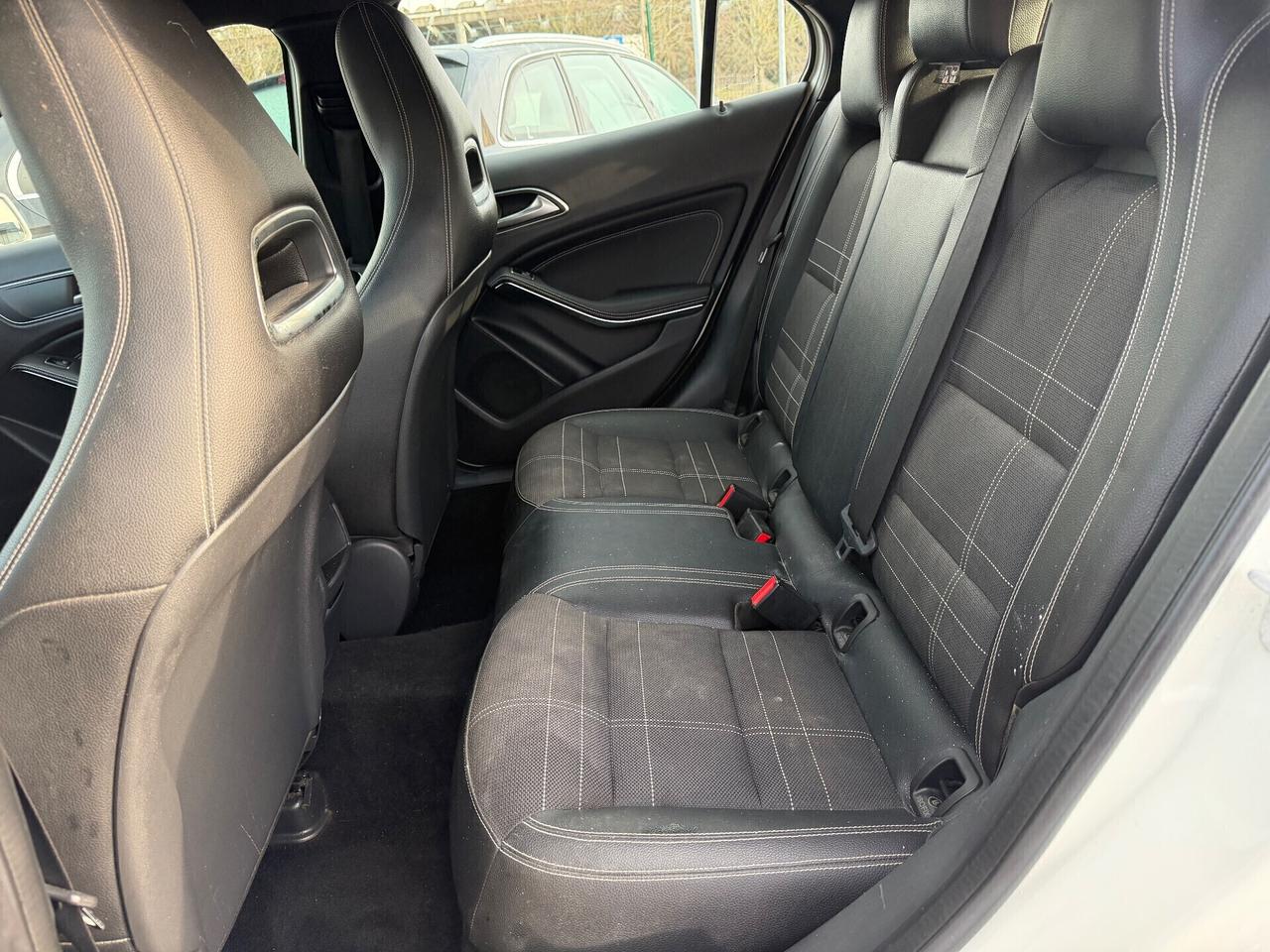 Mercedes-benz GLA 200 CDI Premium