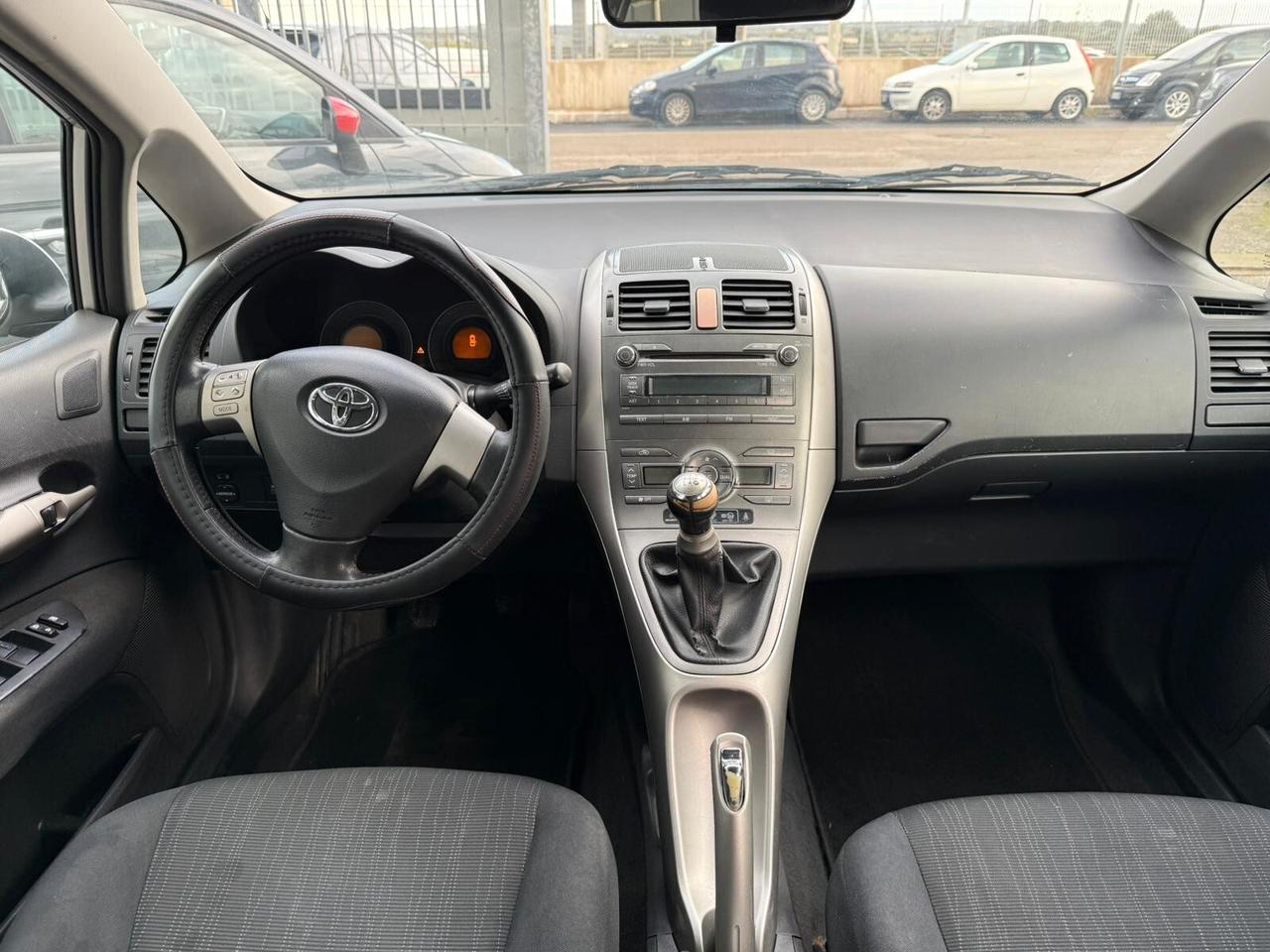 Toyota Auris 1.4 D-4D 5 porte Sol
