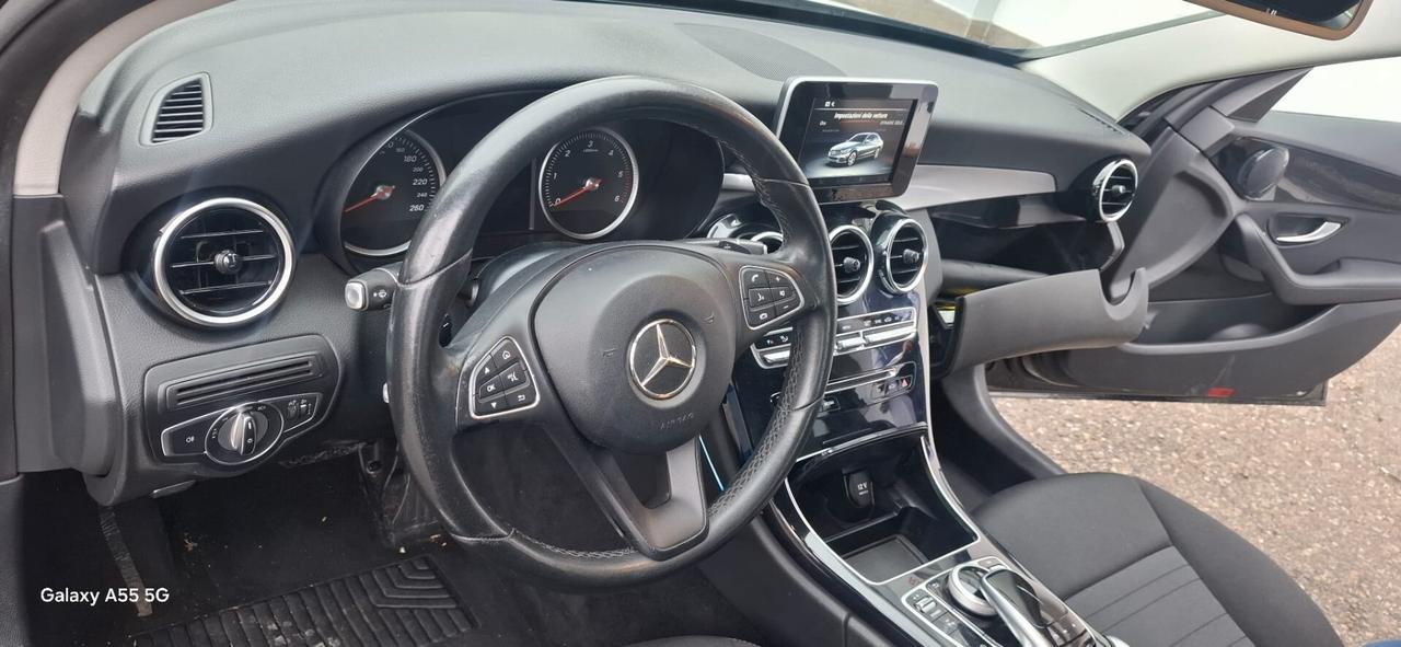 Mercedes-benz C 180 d Auto Premium