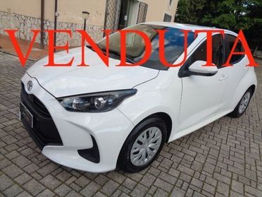 Toyota Yaris 1.5 Hybrid 5 porte Active NESSUN VINCOLO DI FINANZIAMENTO