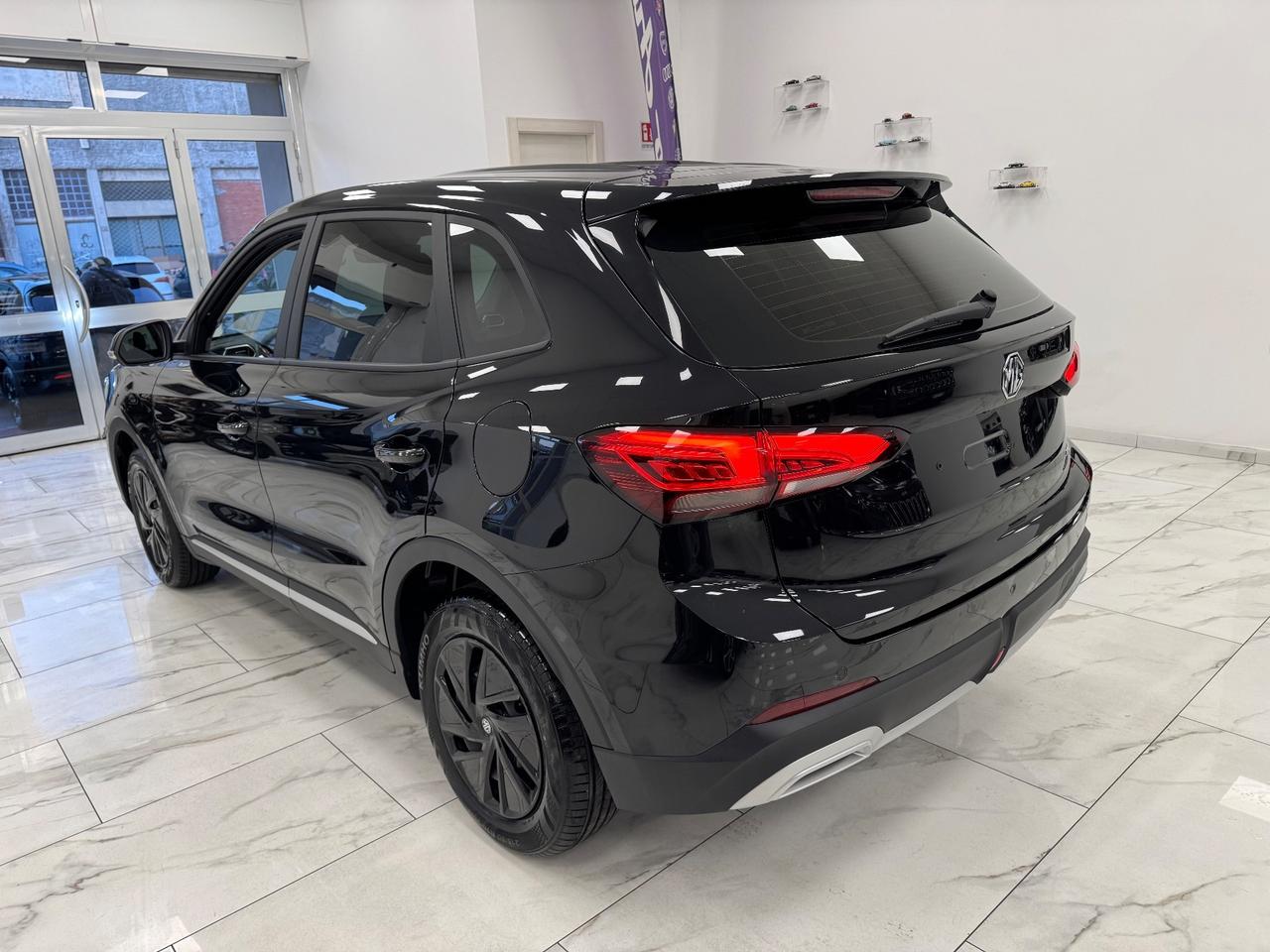 Mg ZS Classic 1.5 Standard 115 CV