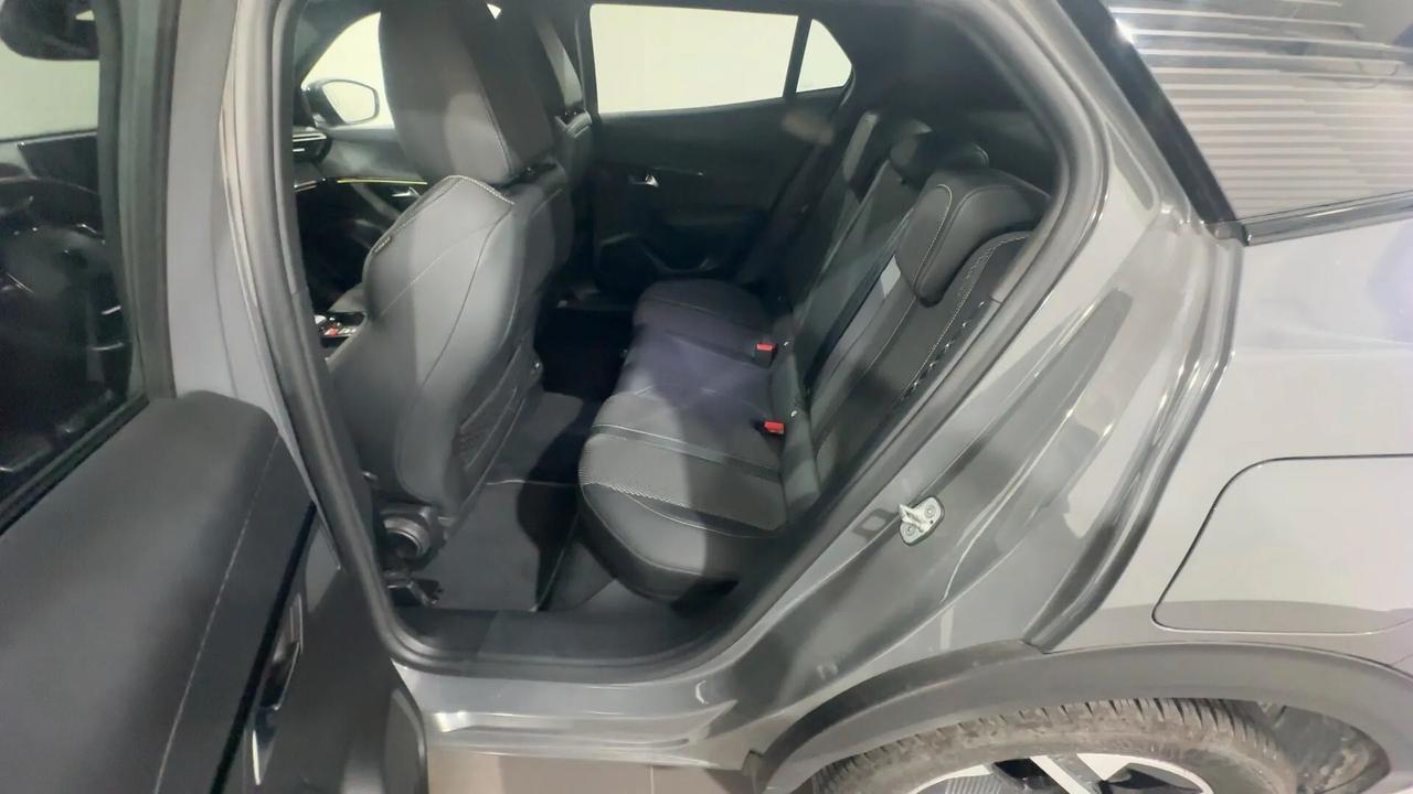 Peugeot 2008 GT 130cv EAT8 GT FULL!!