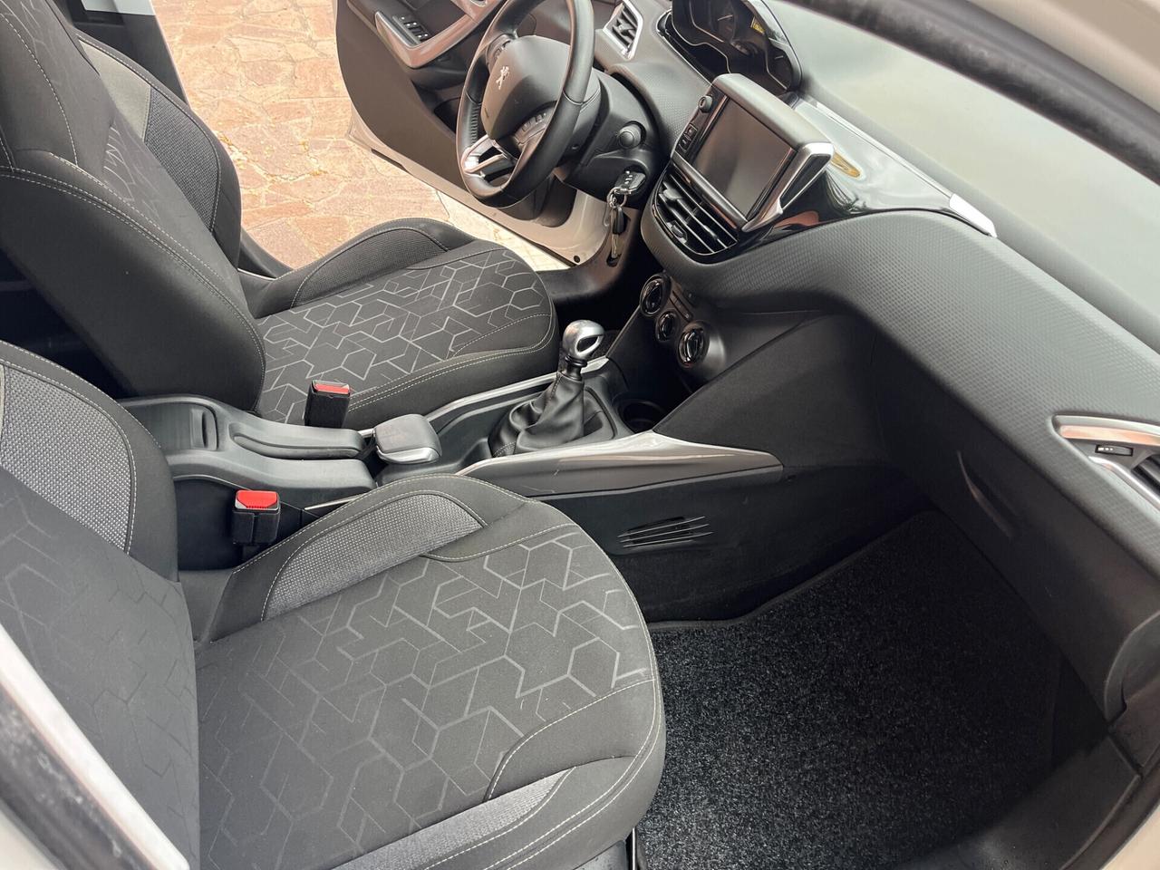 Peugeot 2008 BlueHDi 100 Active