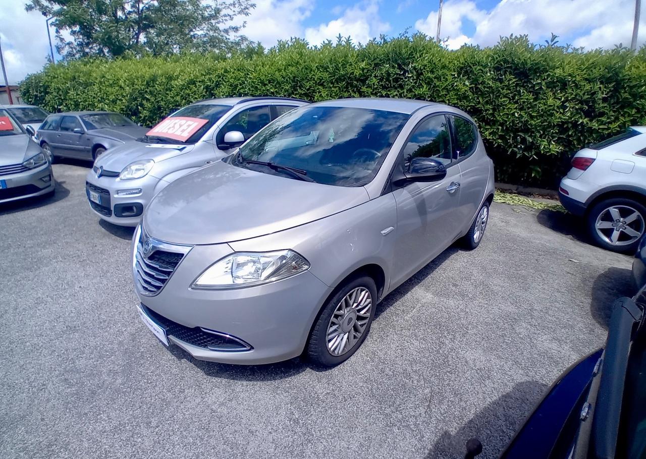 Lancia Ypsilon 1.3 MJT 16V 95 CV 5 porte Gold