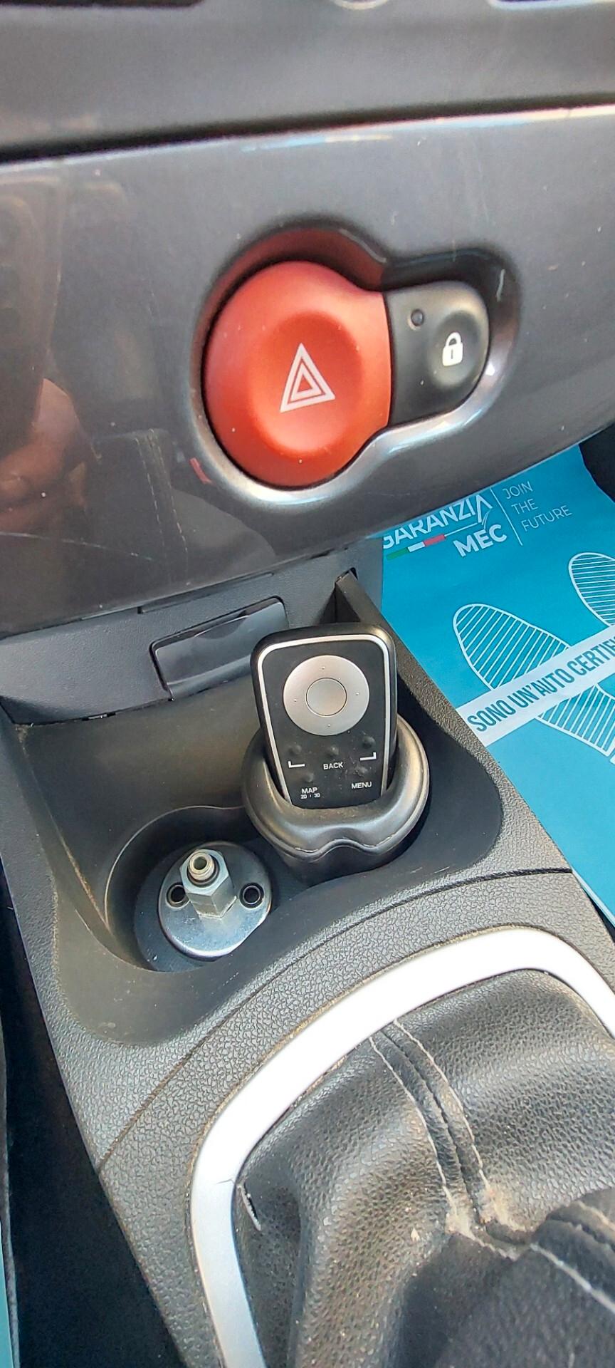 CLIO 1,2 GPL LANDI RENZO SCADENZA APRILE 2035 NAVIGATORE X NEOPATENTATI IMPECCABILE FULL