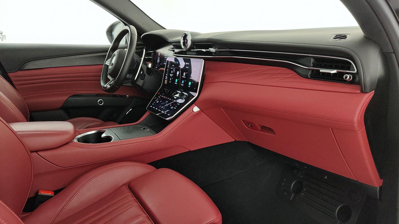 MASERATI Grecale 2.0 mhev Modena 330cv auto