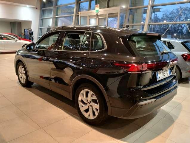 Volkswagen Tiguan Tiguan III 2024 2.0 tdi Life 150cv dsg