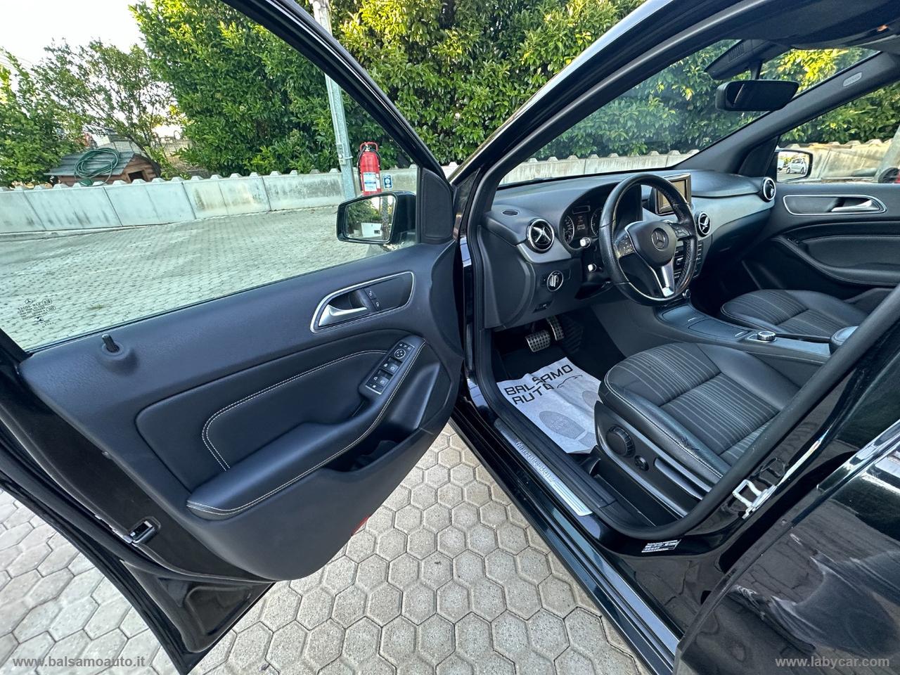 MERCEDES-BENZ B 180 CDI Premium