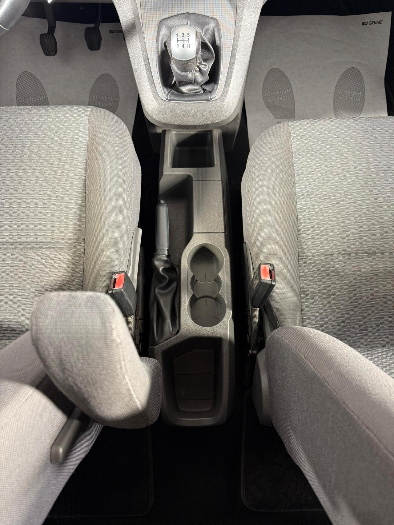 Ford Focus C-Max 1.6 TDCi (110CV) NEOPATENTATI