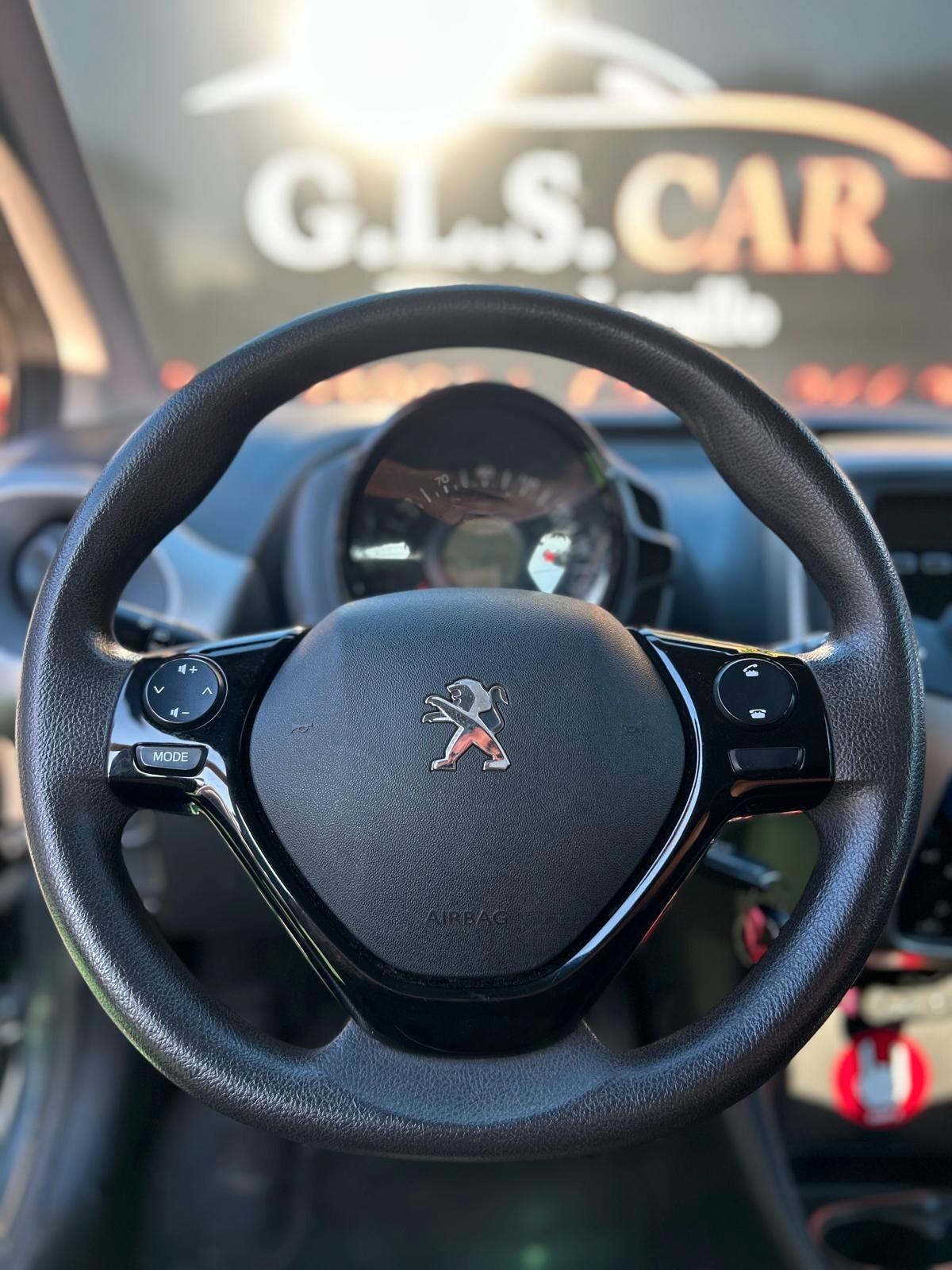 Peugeot 108 VTi 1.0 Benzina 68 cv5 porte