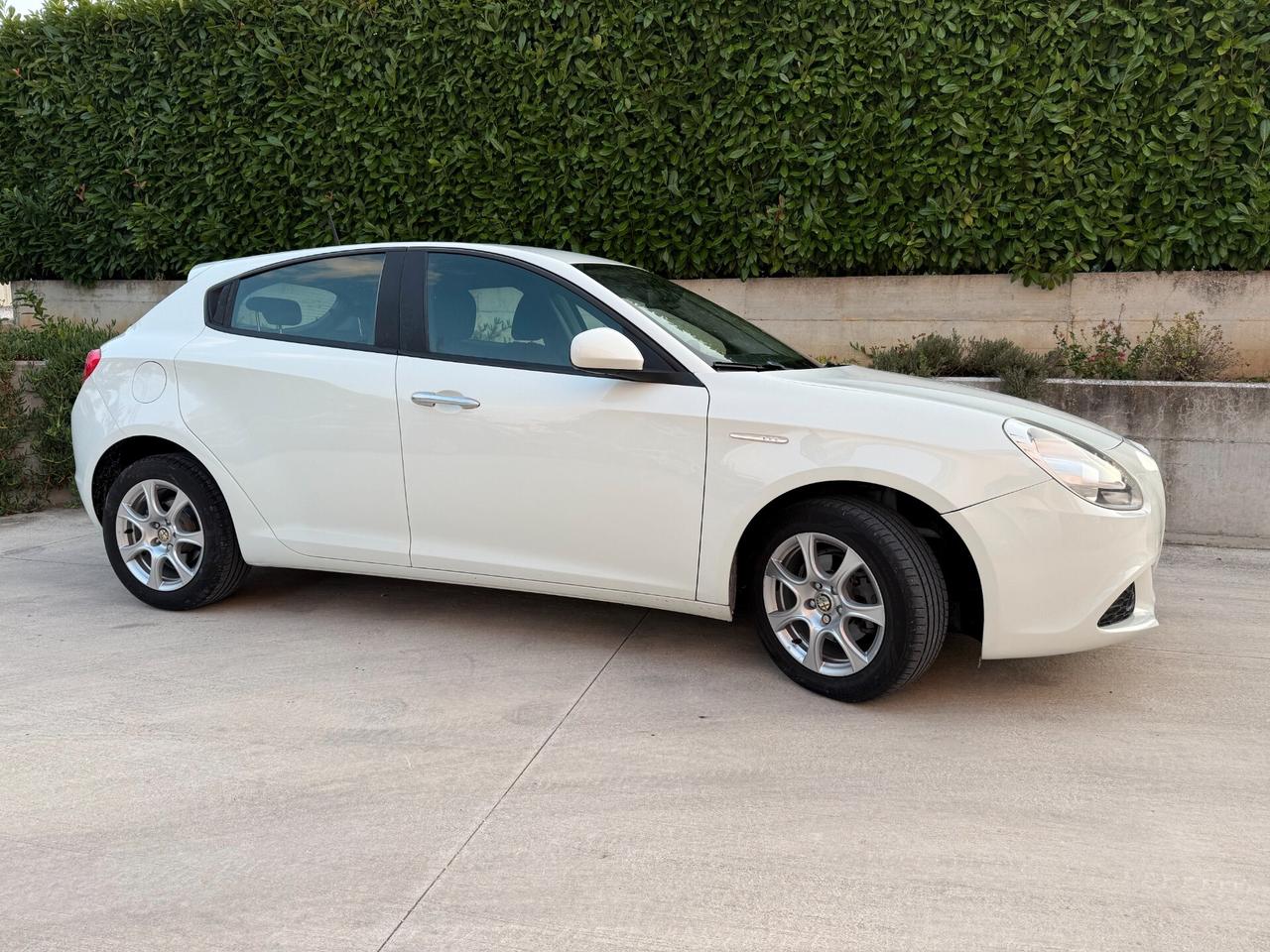 Alfa Romeo Giulietta 1.4 Turbo 105 CV
