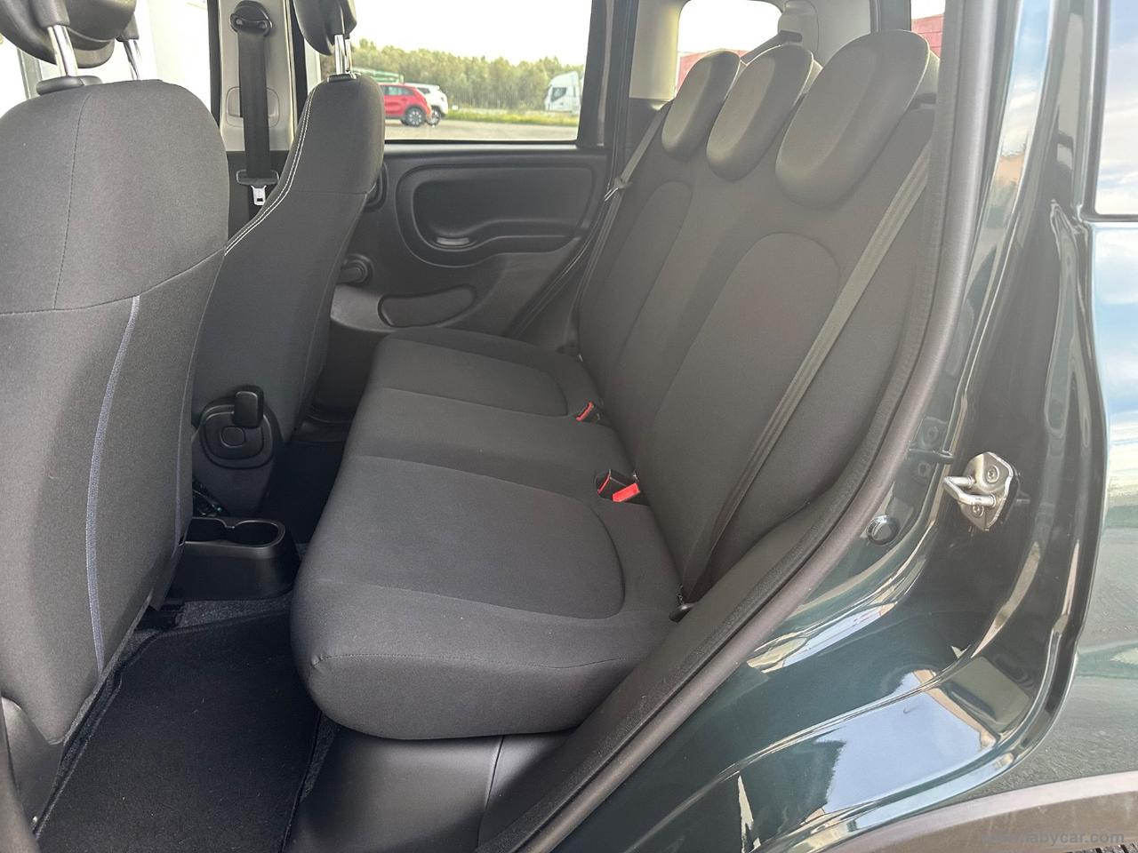 FIAT Panda 1.0 FireFly S&S Hybrid Cross