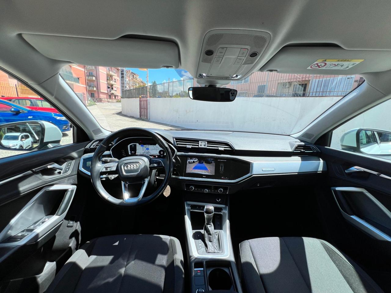 Audi Q3 35 TDI quattro S tronic Business Sport
