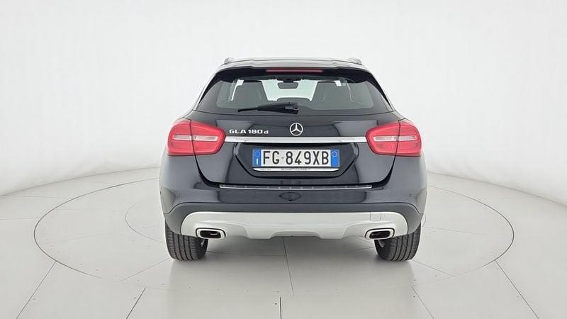 Mercedes-Benz GLA GLA 180 d Automatic Sport