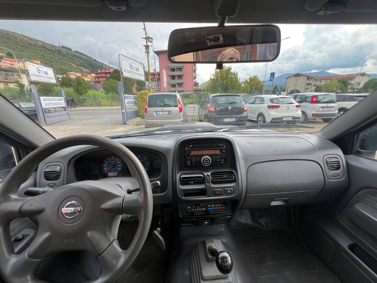 Nissan NP300 2.5 D 2P Cassone Lungo