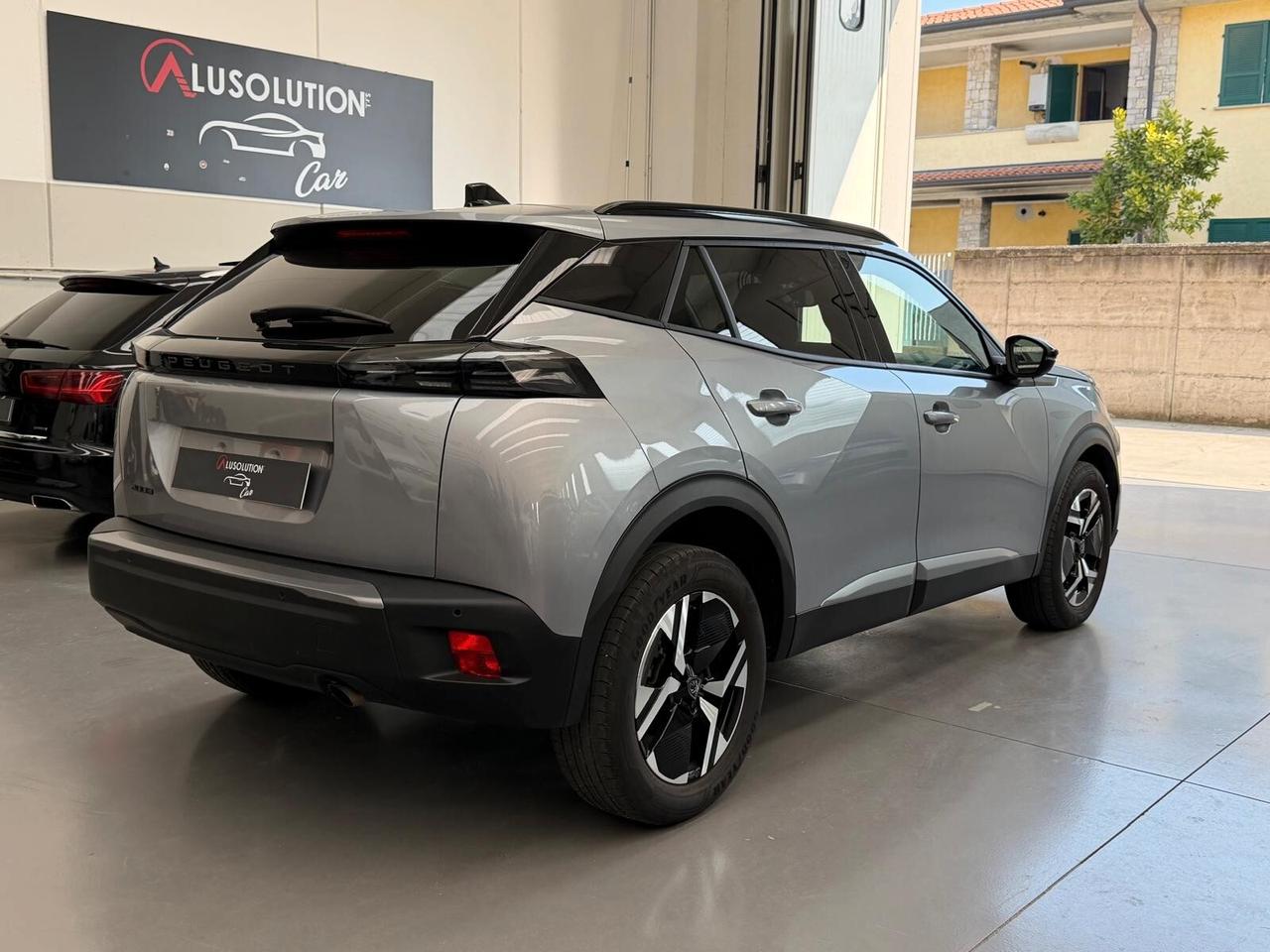 Peugeot 2008 PureTech 100 S&S Allure