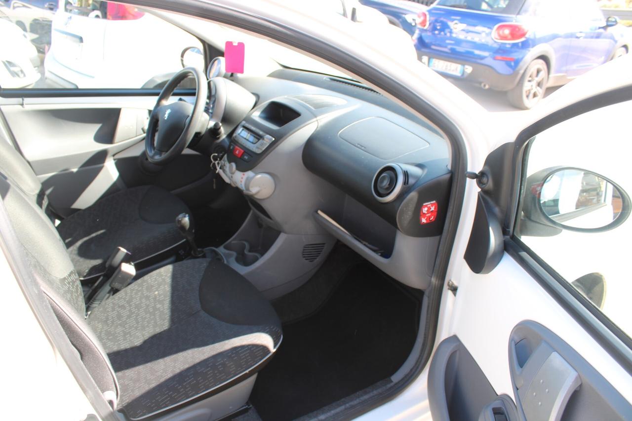 Peugeot 107 1.0 68CV 5p. Plaisir