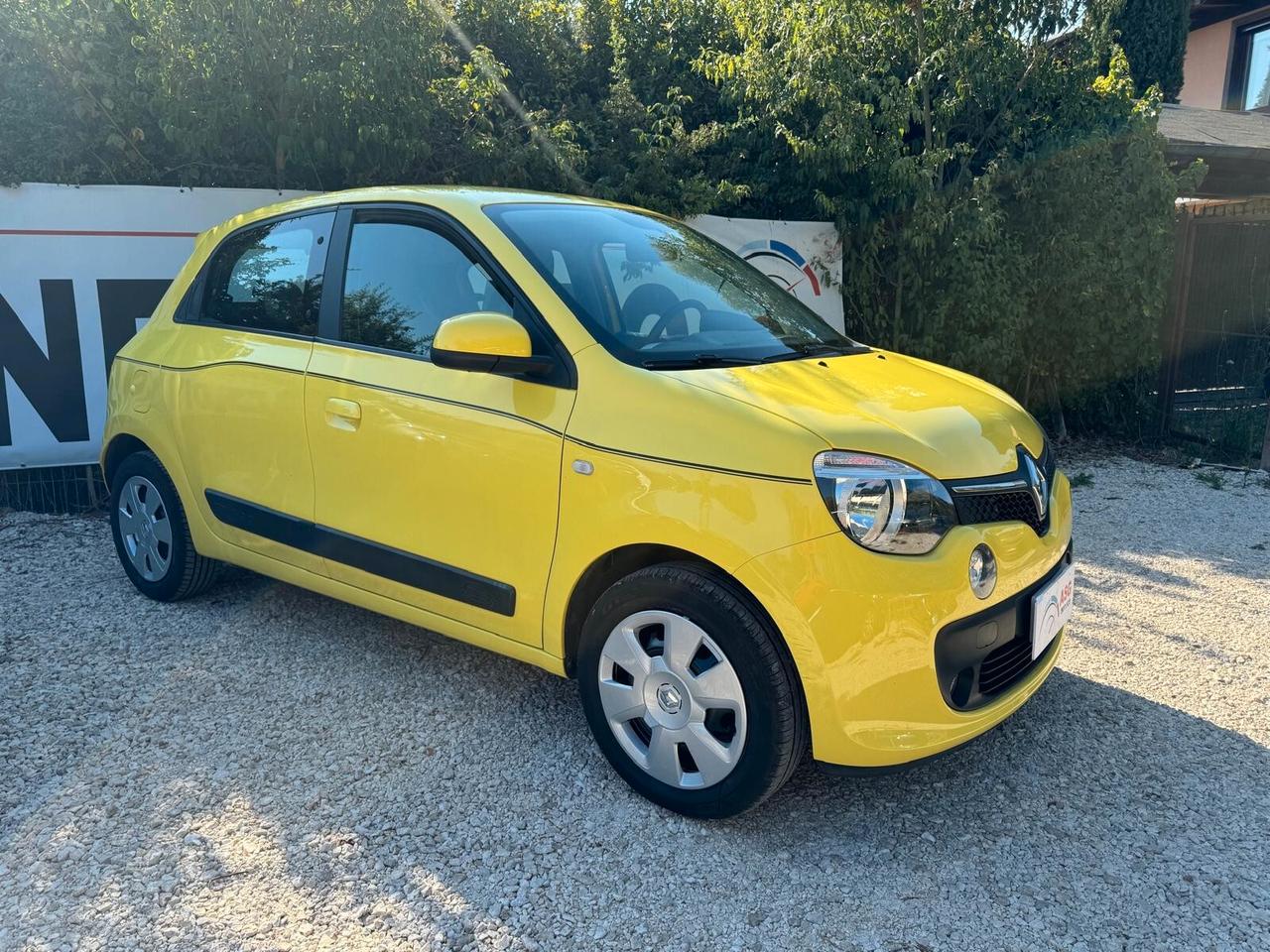 Renault Twingo SCe EDC Intens