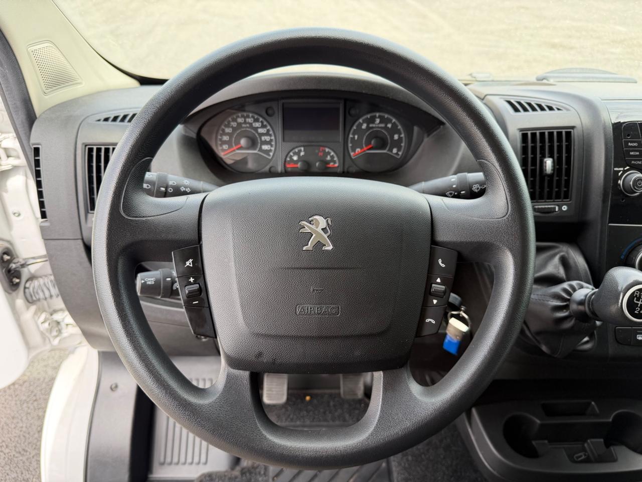Peugeot Boxer 333 2.2 BlueHDi 140 S&S PC-TN L3H3 Furgone