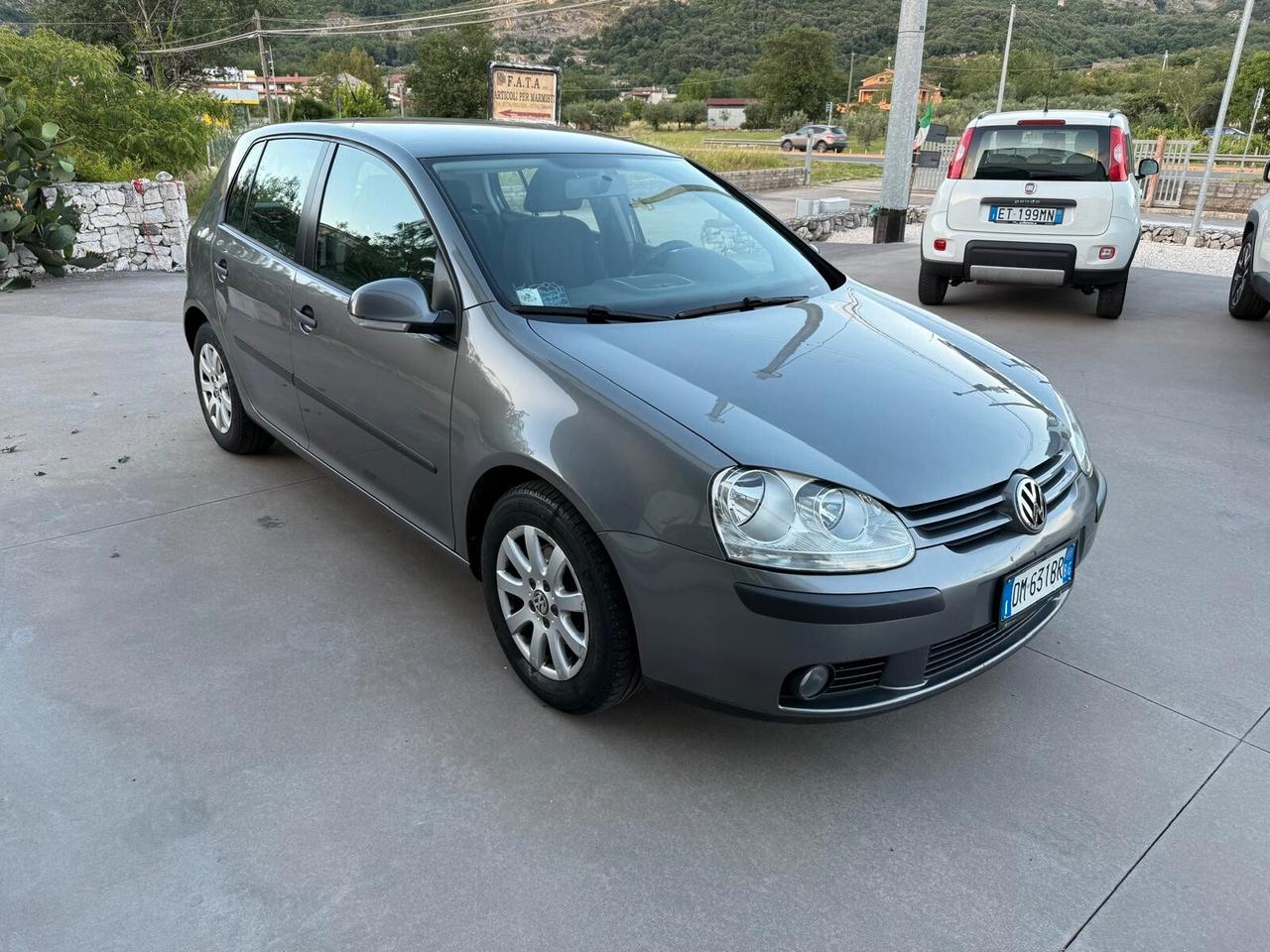 Volkswagen Golf 1.6 5p. Comfortline