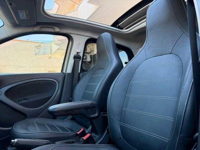 Smart ForFour 90 0.9 Turbo Brabus
