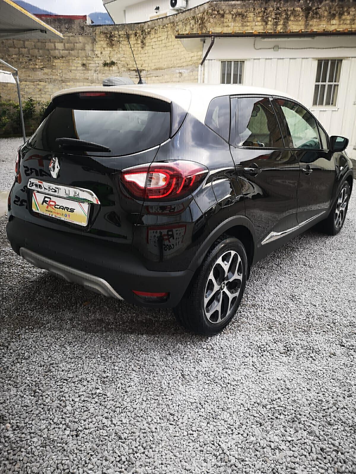 CONCESSIONAREIA RR CARS : Renault Captur dCi 8V 90 CV EDC Initiale Paris