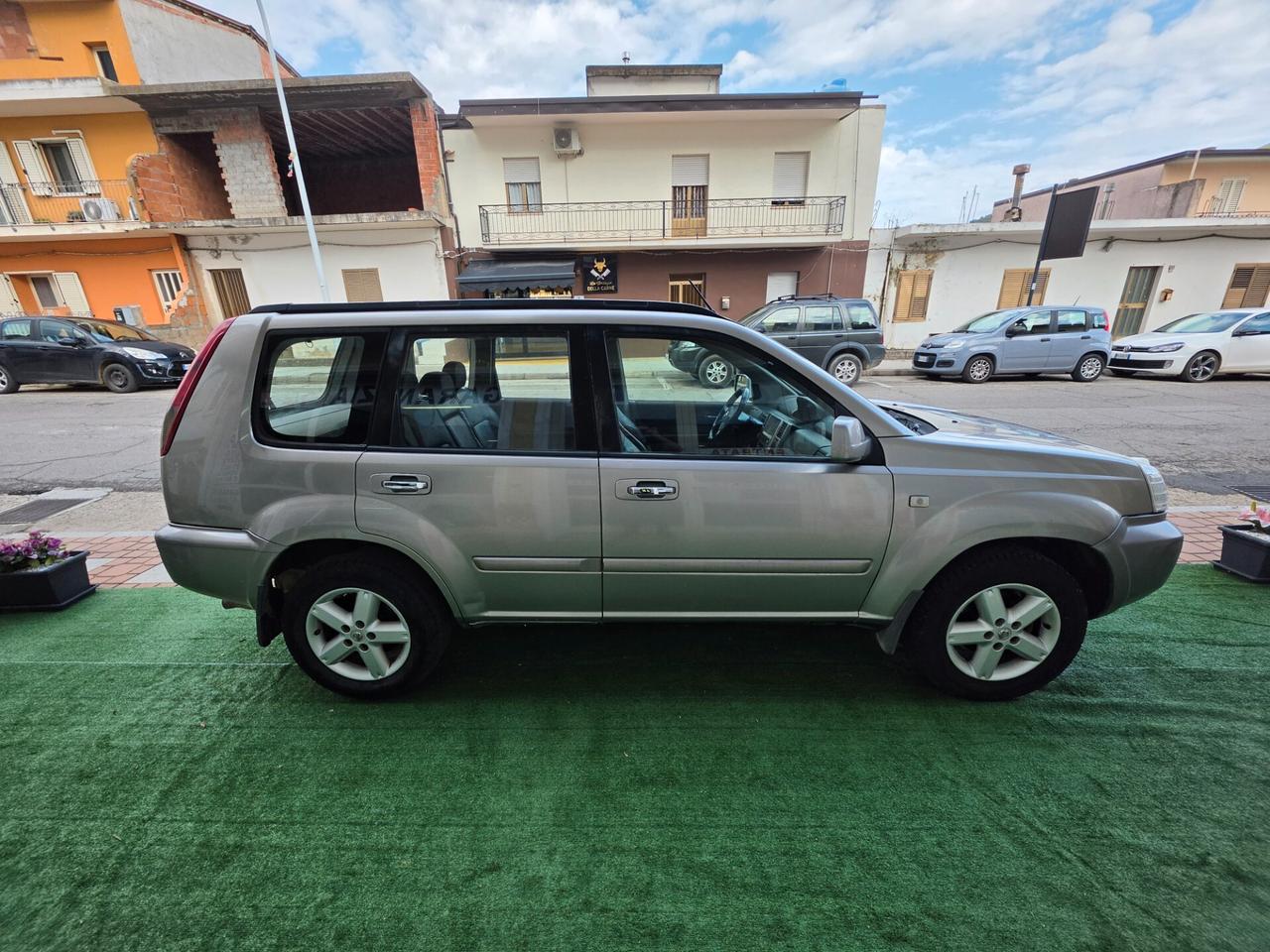 Nissan X-Trail 2.2 dCi Sport
