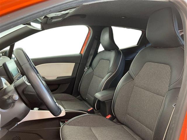 RENAULT Clio 1.6 E-Tech full hybrid Techno 145cv auto