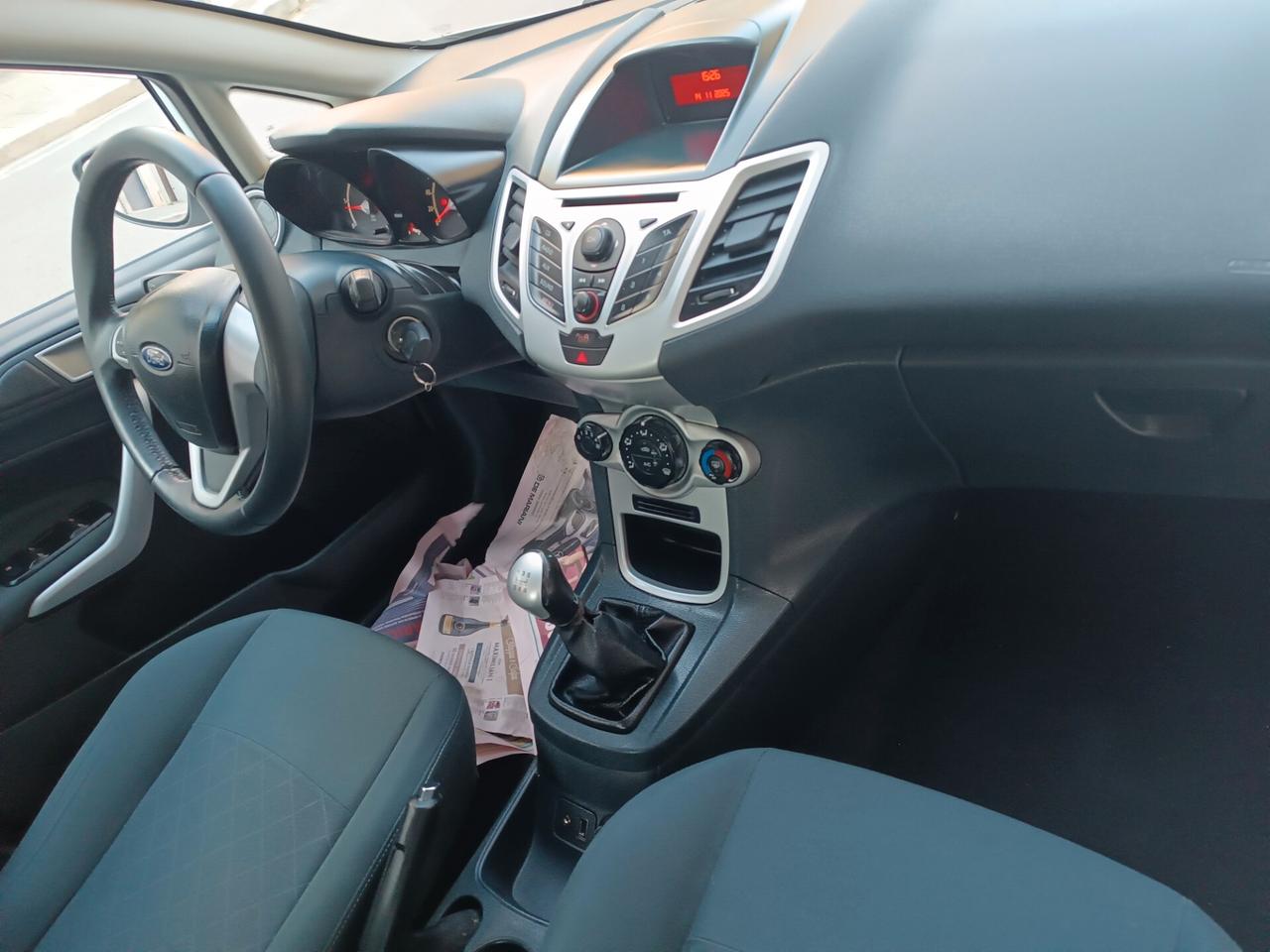 Ford Fiesta Ikon 1.4 TDCi 70CV 5 porte