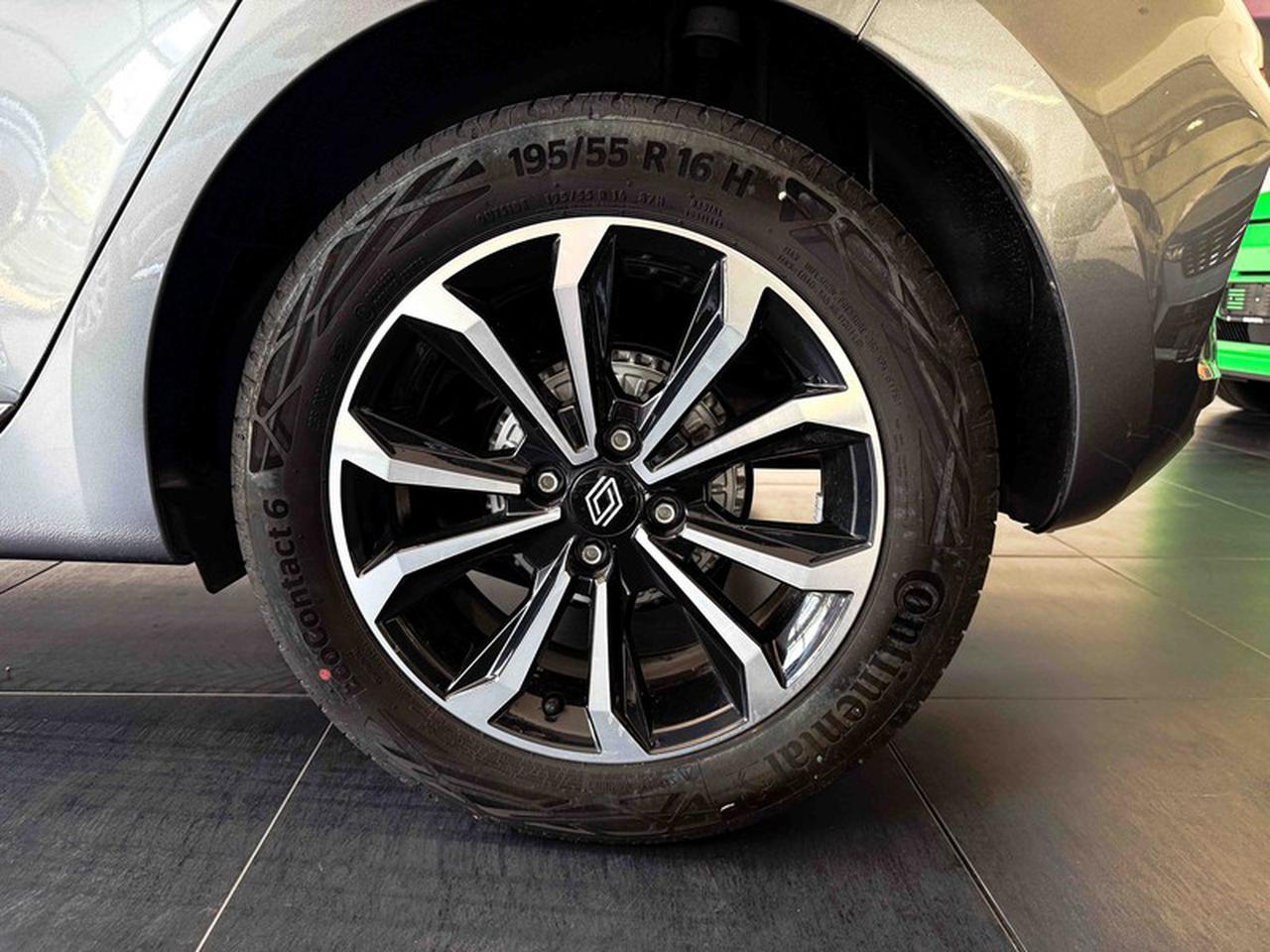 Renault Clio 1.0 tce techno 90cv